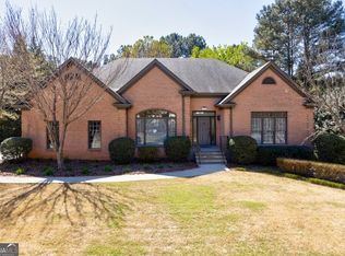 5490 Conway Dr, Marietta, GA 30068