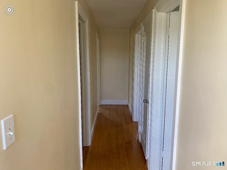 304 Buckingham St — Photo 7