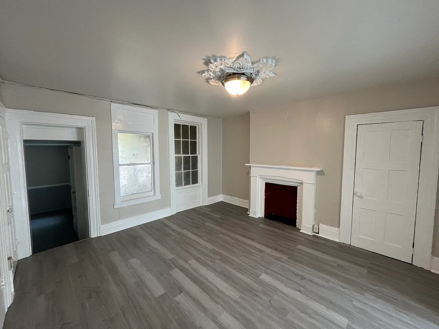 3 bed, $1,500 — Photo 1
