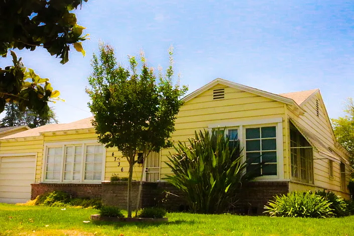 4736 E Madison Ave photo 1