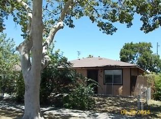 241 W 14th St, Merced, CA 95340