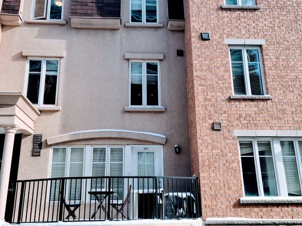 46 Western Battery Rd #837, Toronto, ON M6K 3P1