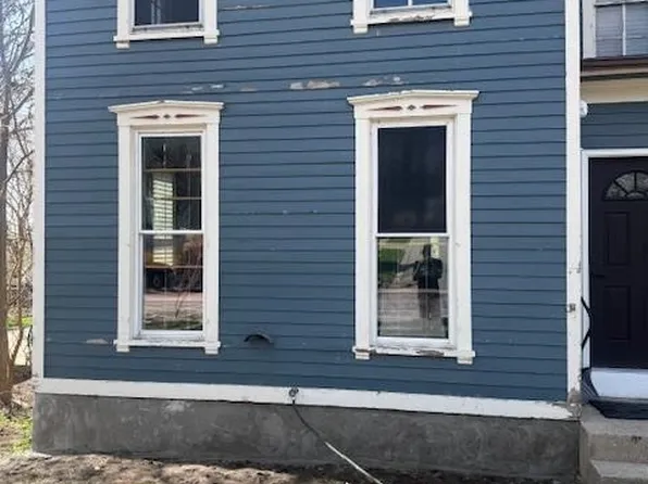 574 S Main St, Janesville, WI 53545