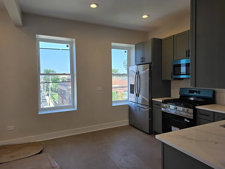 3216 S Morgan St #2F — Photo 5