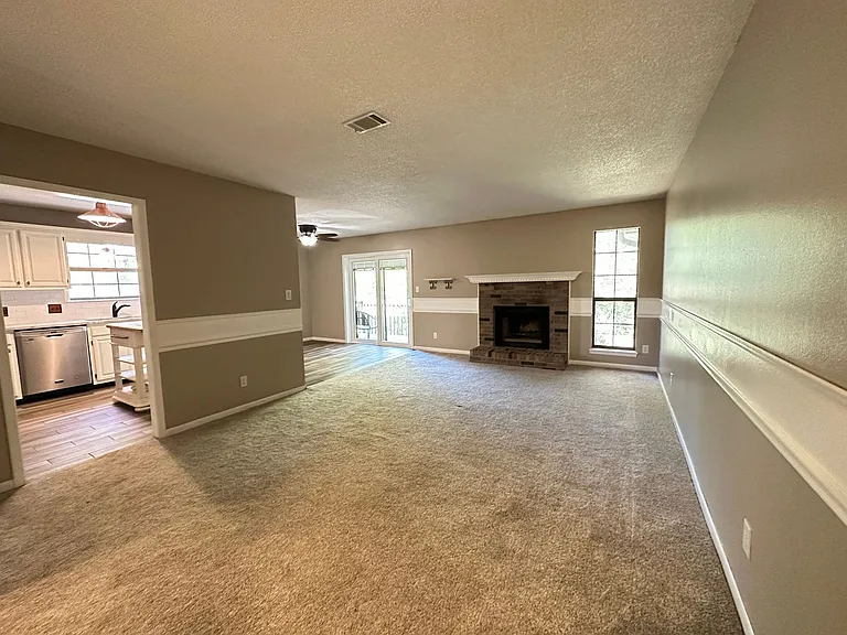 4831 E Olive Rd #4D — Photo 2