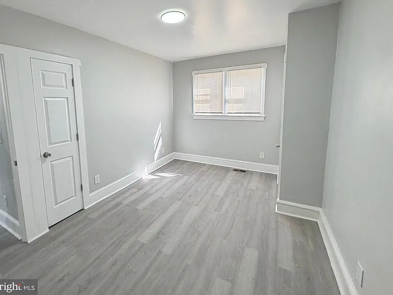 244 Mansion Ave — Photo 17