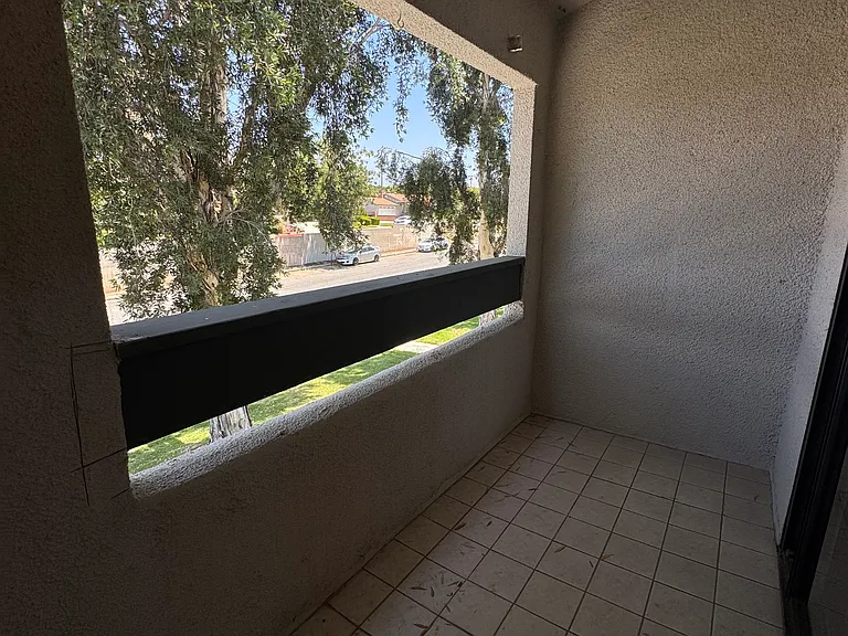 606 E Workman St — Photo 15