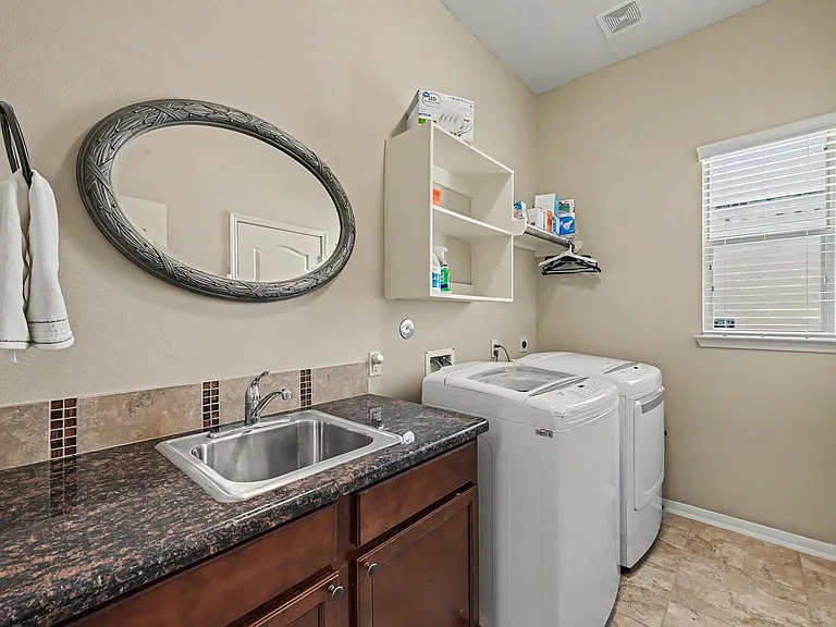 5934 Beeston Hall Ct — Photo 17