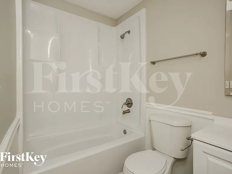 3335 Carly Ln — Photo 9