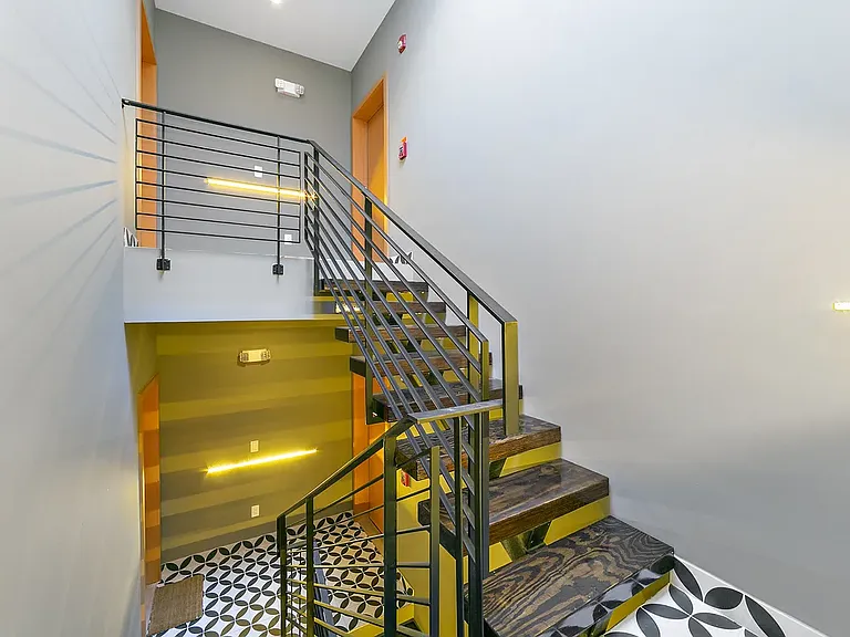 441 N 35th St #3R — Photo 20