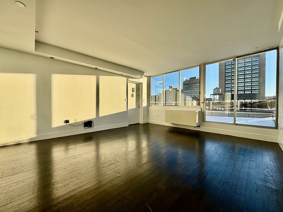 1st image of 703 W 171st St #9