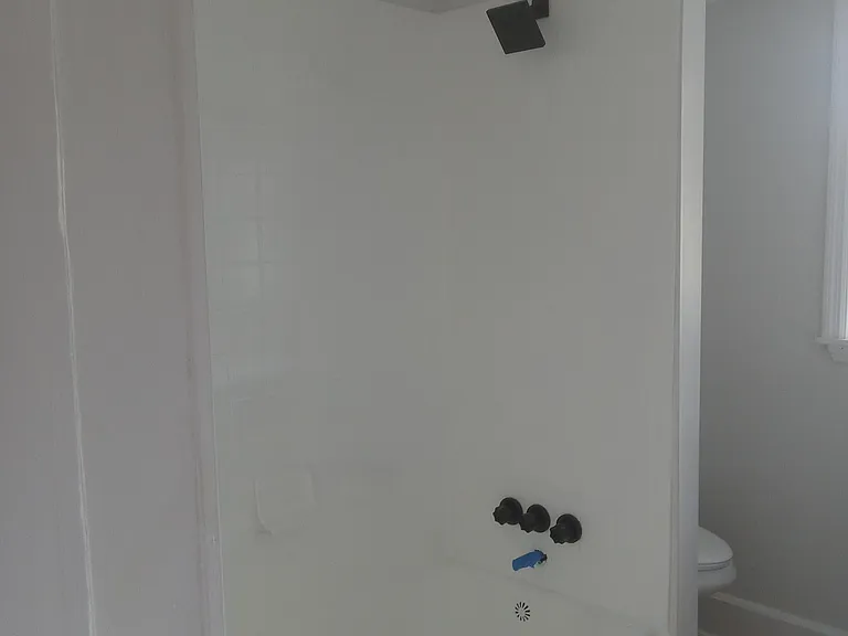 707 Barnard St #1 — Photo 10