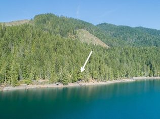 511 W Mackinaw Rd, Hoodsport, WA 98548