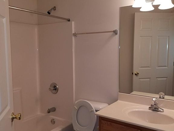 5th image of 3831 Belleau Wood Dr APT 2