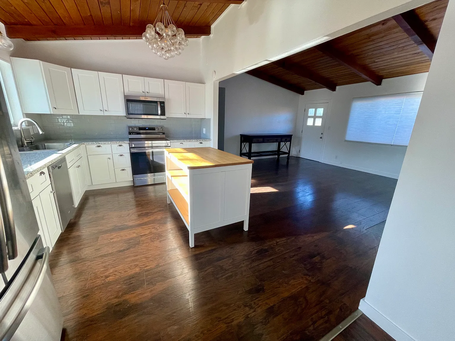 2240 W 18th Ave photo 1