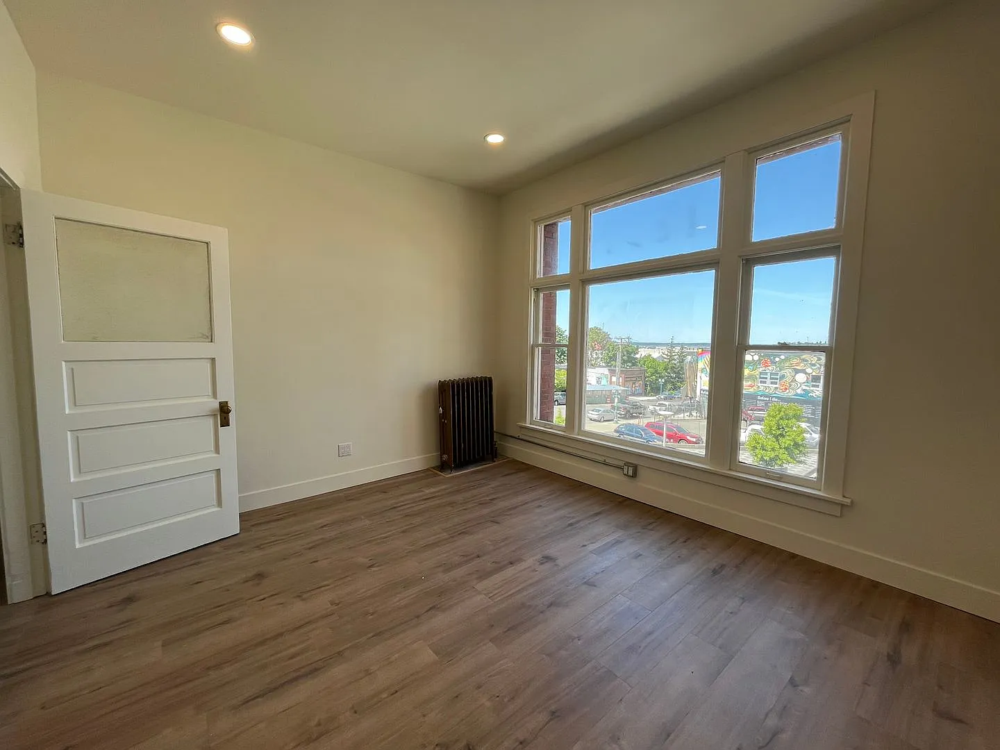 Newly Remodeled Modern Studio Apartment in Downtown Bellingham — Photo 3
