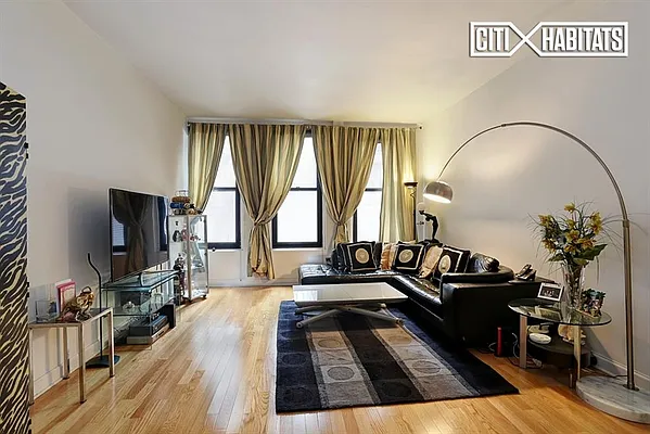 Sold by Citi Habitats | media 5