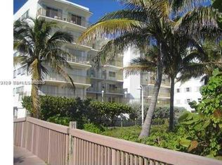 901 S Surf Rd APT 402, Hollywood, FL 33019