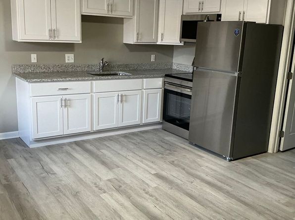 430 Country Lane Dr APT 31