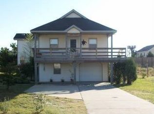 805 8th Ave, Kill Devil Hills, NC 27948