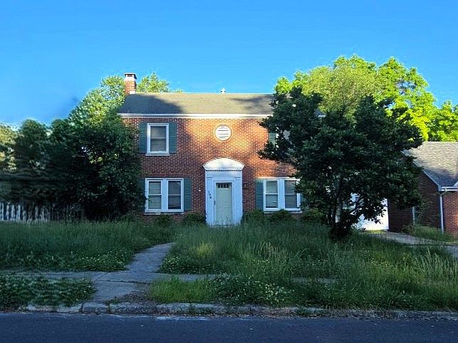 1st image of 109 Douglas Dr
