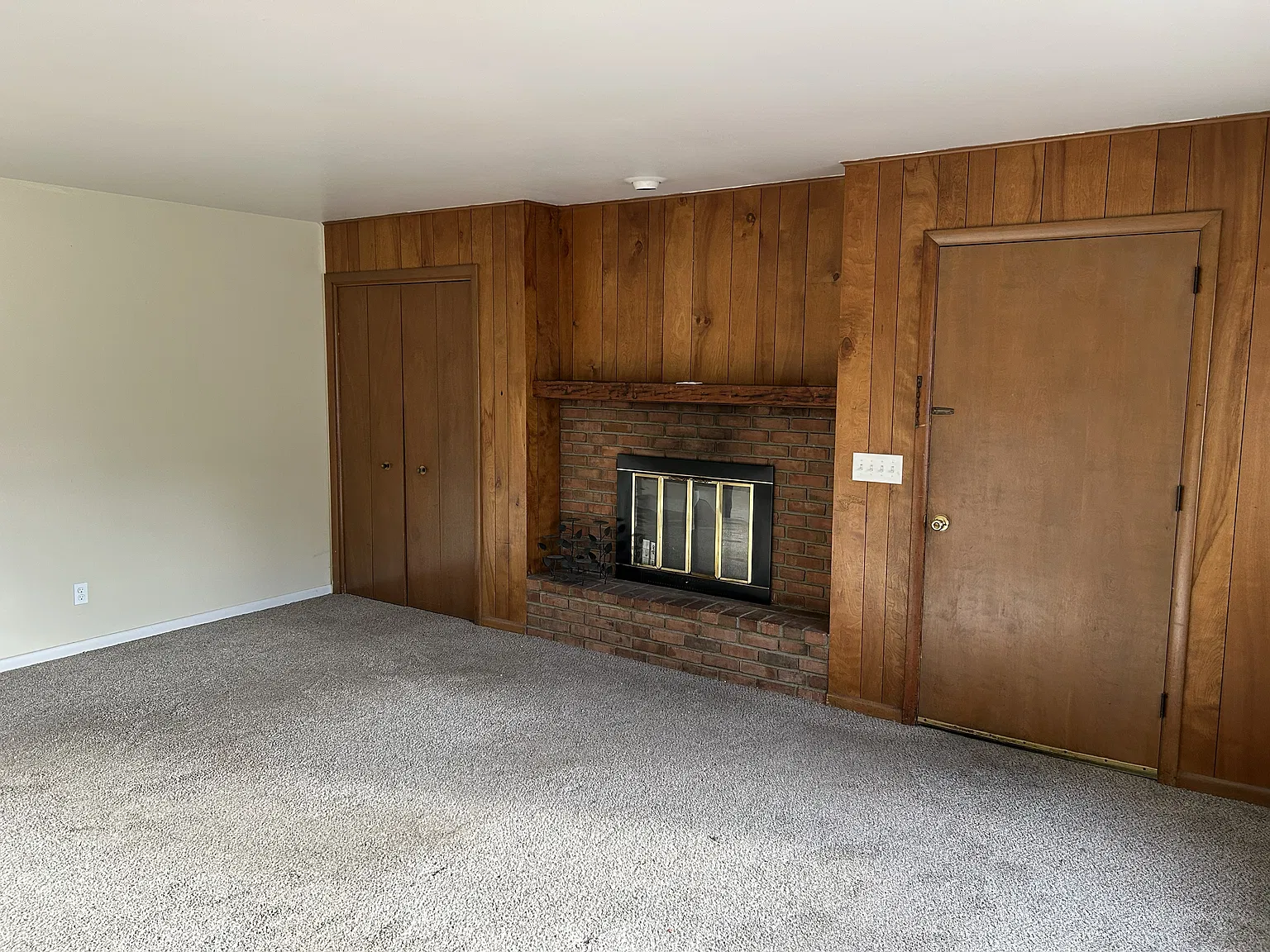 2 bed, 1200 sqft, $1,400 — Photo 2