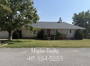 70 Redwood Ln, Branson, MO 65616