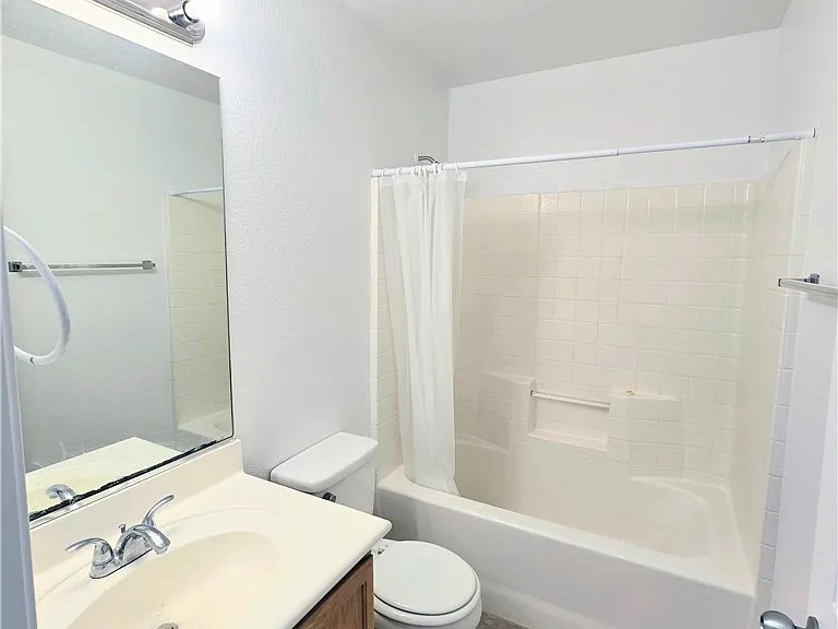 7858 Warwickshire Way — Photo 18