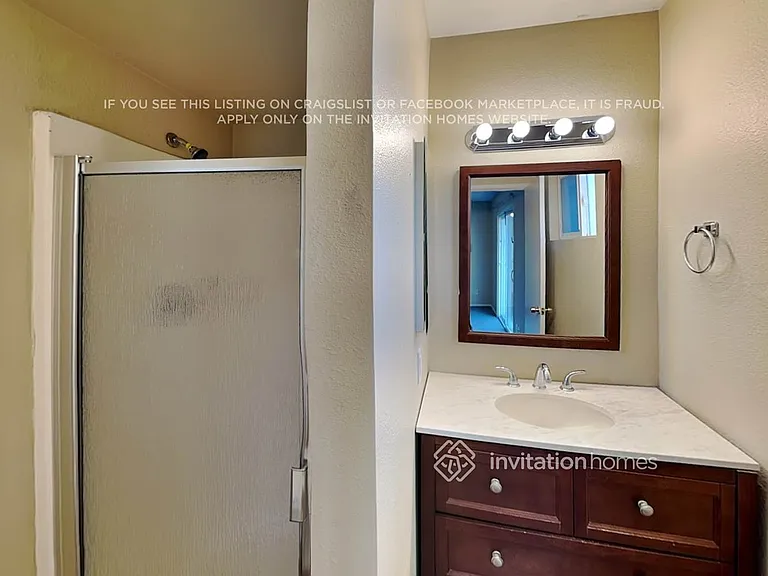 4621 W Carol Ave — Photo 17