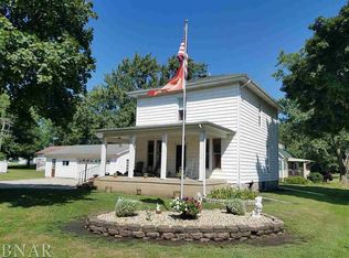 208 E 1st North St, Wenona, IL 61377