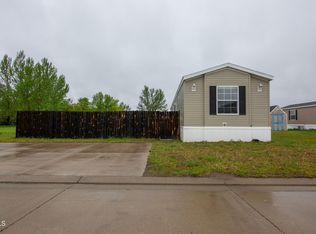 281 Partridge Ln, Lincoln, ND 58504