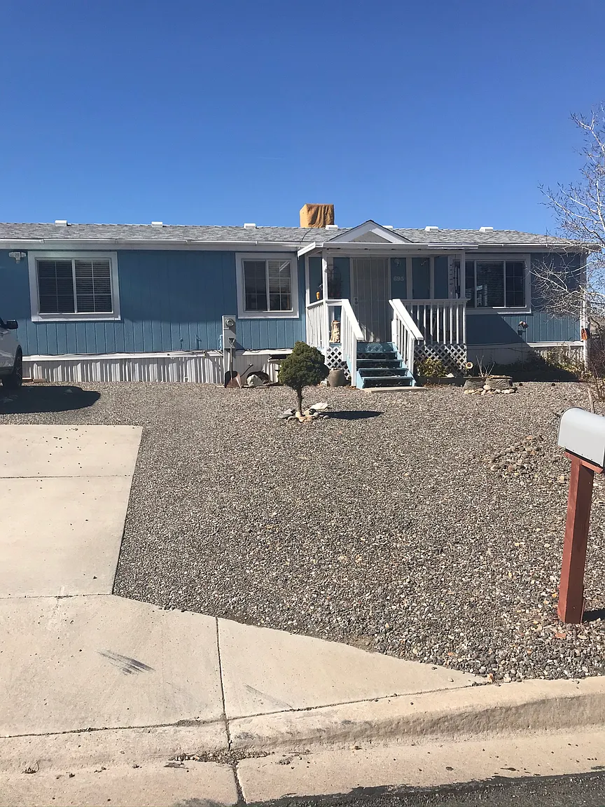 695 Wall Canyon Dr photo 1