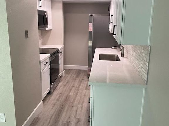 4th image of 1143 E Sandpiper Dr Unit 110