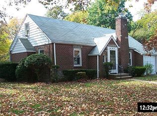 856 Northern Pkwy, Uniondale, NY