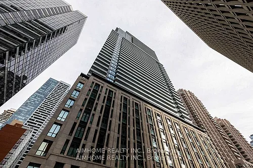 955 Bay St #3501 Photo 1