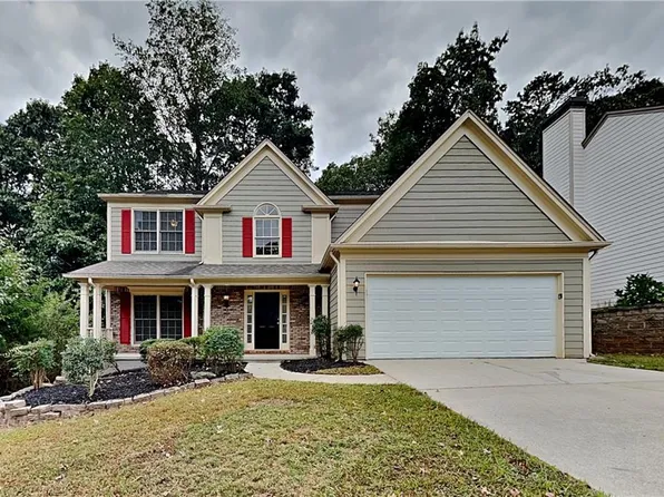 4855 Tanners Spring Dr, Johns Creek, GA 30022