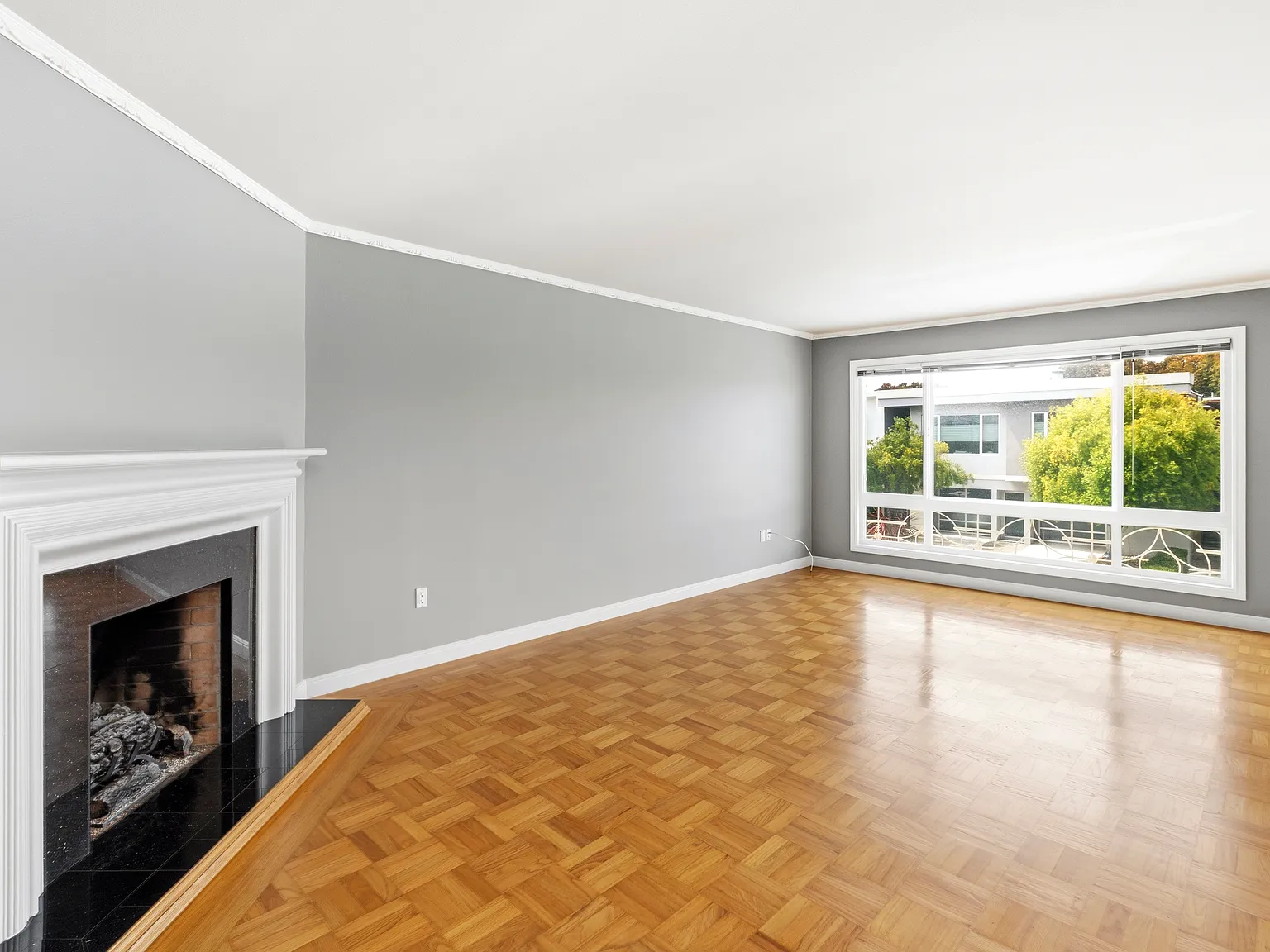 2 bed, $7,995 — Photo 3