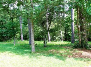 1505 Woodland Valley Dr, Huntsville, TX 77340
