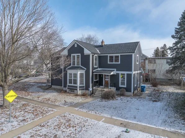 709 Pennsylvania Ave, Mendota, IL 61342