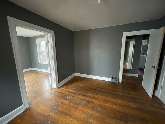 5th image of 1482 Ferguson Ave