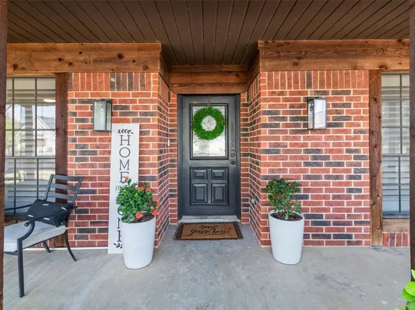 1505 Oak Hollow Dr, Woodway, TX 76712