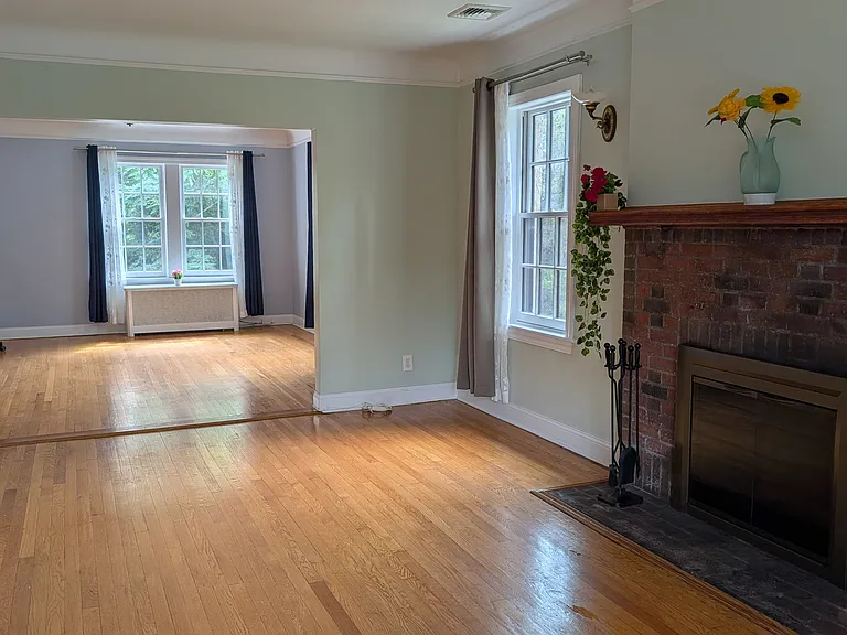 730 Burns St #2 — Photo 18