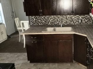 5710 Glenn Ave, Flint, MI 48505