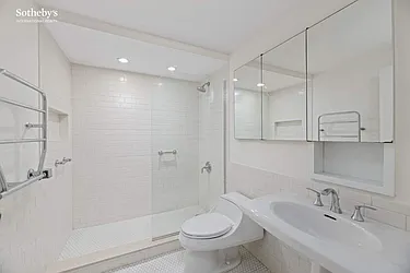 Rented by Sotheby's International Realty