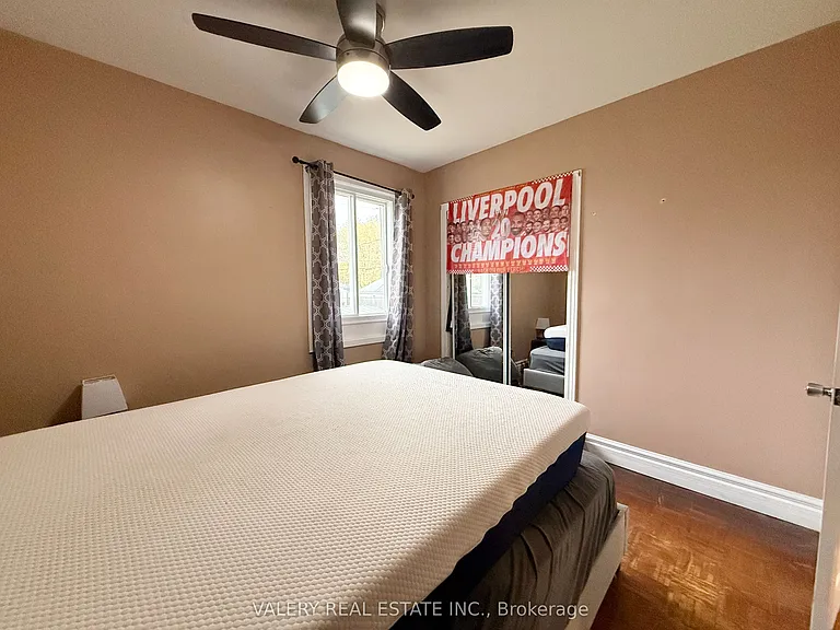 1102 Langlois Ave — Photo 14