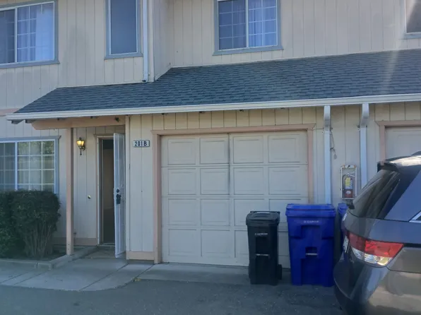 201 Blossom Way APT B, Hayward, CA 94541