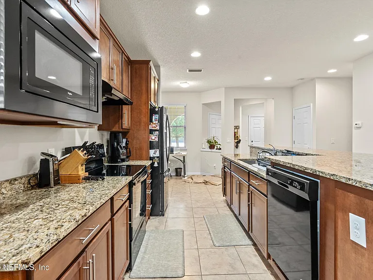 80 Covered Creek Dr — Photo 6