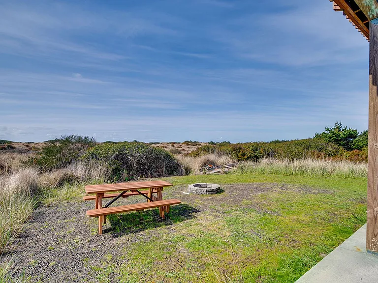 975 S Sand Dune Ave SW #ID1546479P — Photo 3