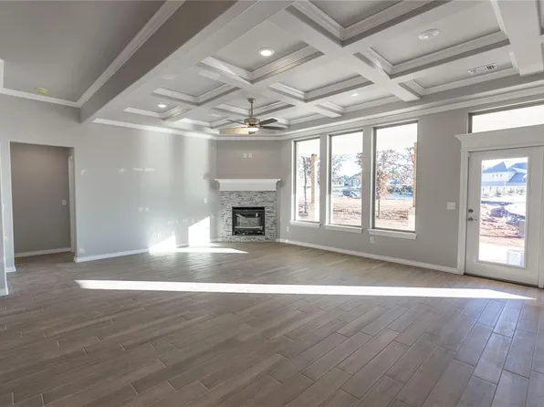 8700 Grey Joy Rd, Edmond, OK 73007