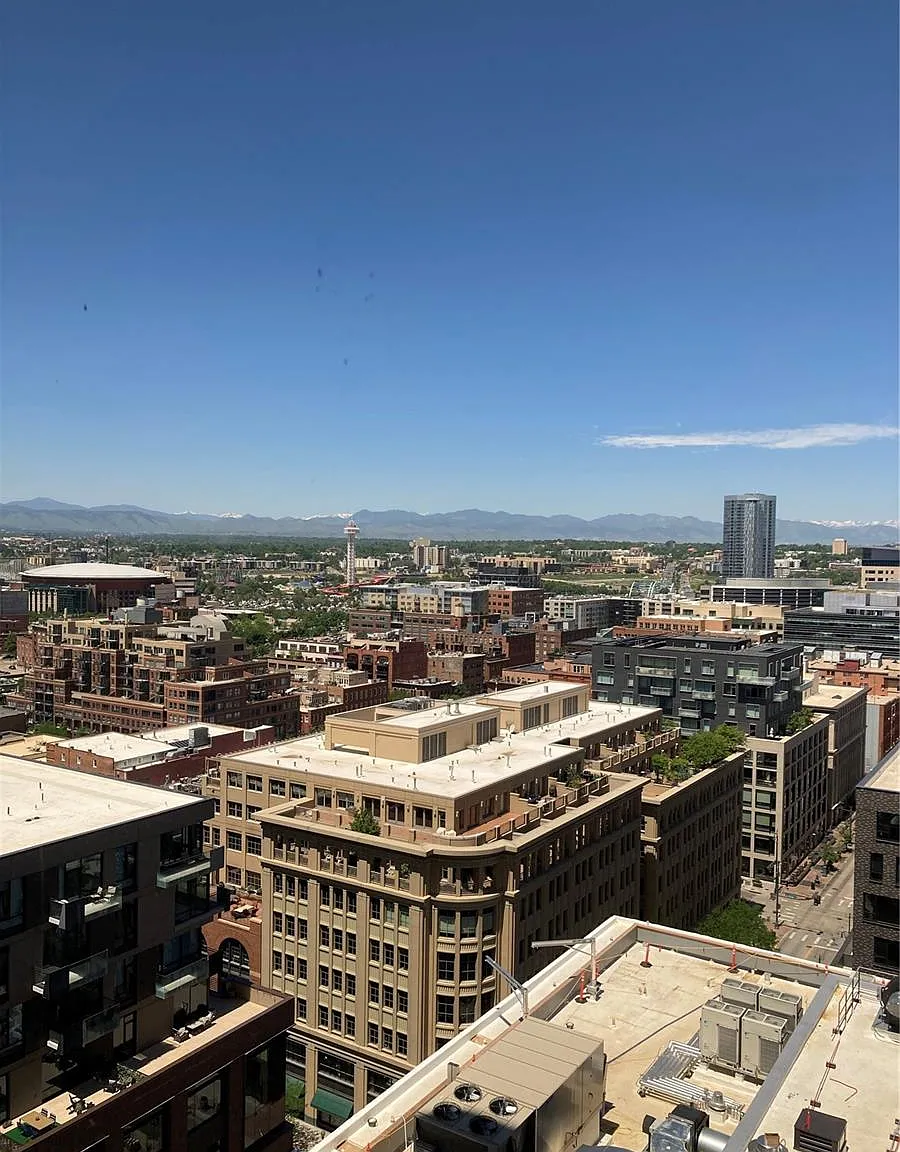 Barclay Towers — Photo 1